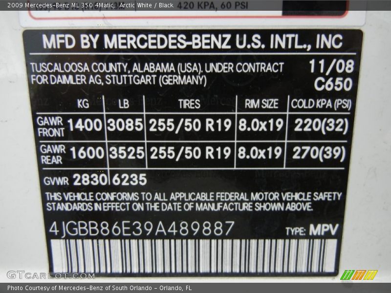 Arctic White / Black 2009 Mercedes-Benz ML 350 4Matic