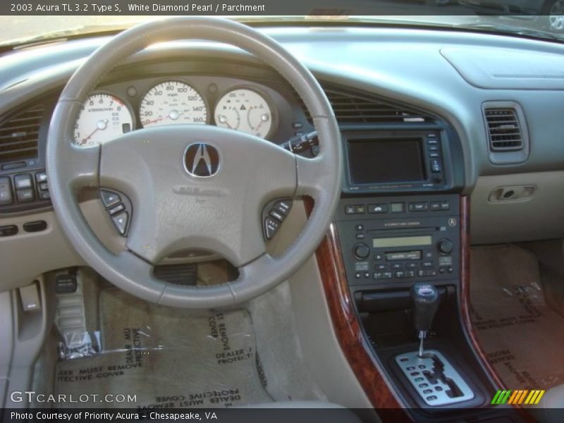 Dashboard of 2003 TL 3.2 Type S