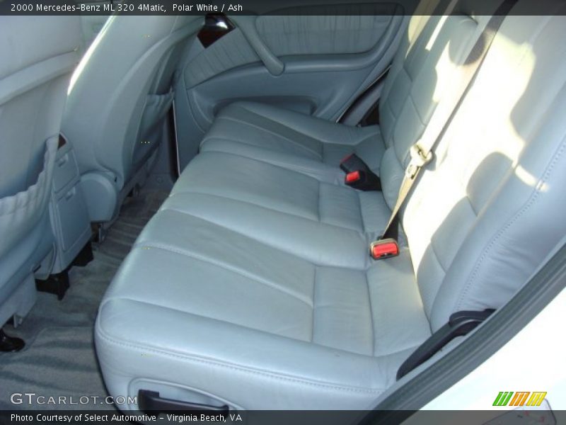 Polar White / Ash 2000 Mercedes-Benz ML 320 4Matic