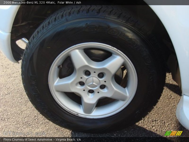 Polar White / Ash 2000 Mercedes-Benz ML 320 4Matic