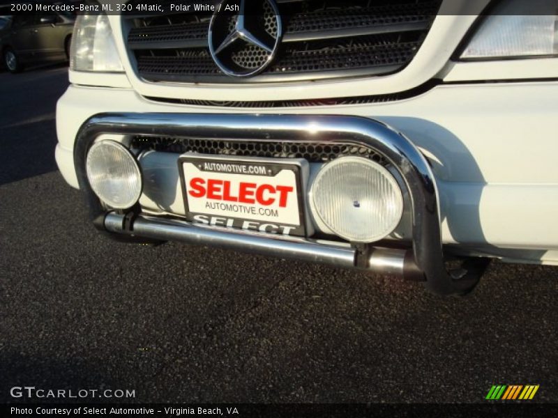 Polar White / Ash 2000 Mercedes-Benz ML 320 4Matic
