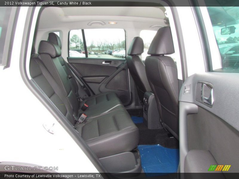 Candy White / Black 2012 Volkswagen Tiguan SE