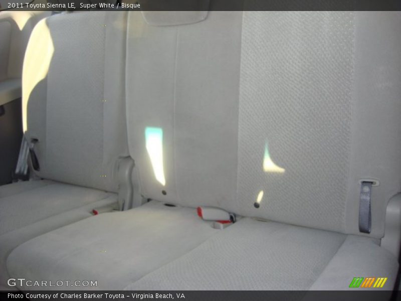 Super White / Bisque 2011 Toyota Sienna LE