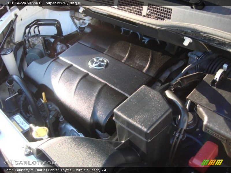 Super White / Bisque 2011 Toyota Sienna LE