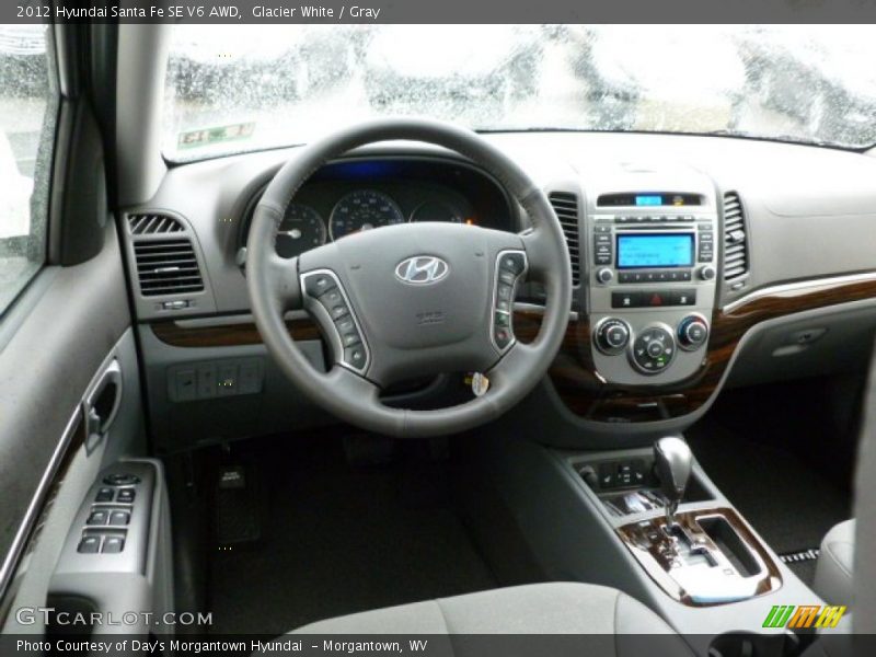 Glacier White / Gray 2012 Hyundai Santa Fe SE V6 AWD