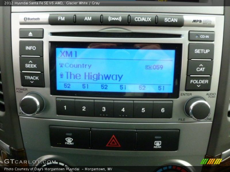 Glacier White / Gray 2012 Hyundai Santa Fe SE V6 AWD