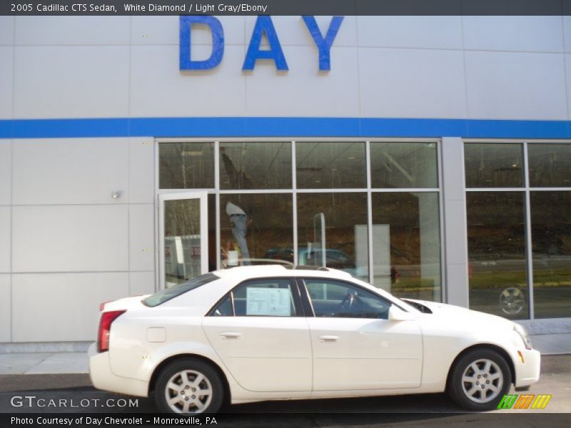 White Diamond / Light Gray/Ebony 2005 Cadillac CTS Sedan