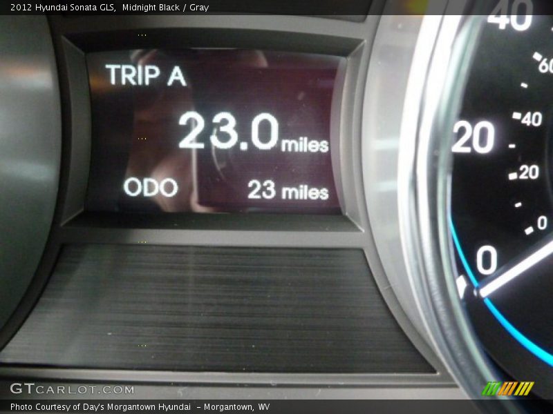 Midnight Black / Gray 2012 Hyundai Sonata GLS