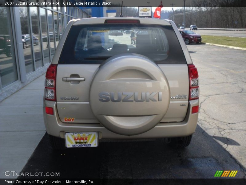 Clear Beige Metallic / Black 2007 Suzuki Grand Vitara 4x4