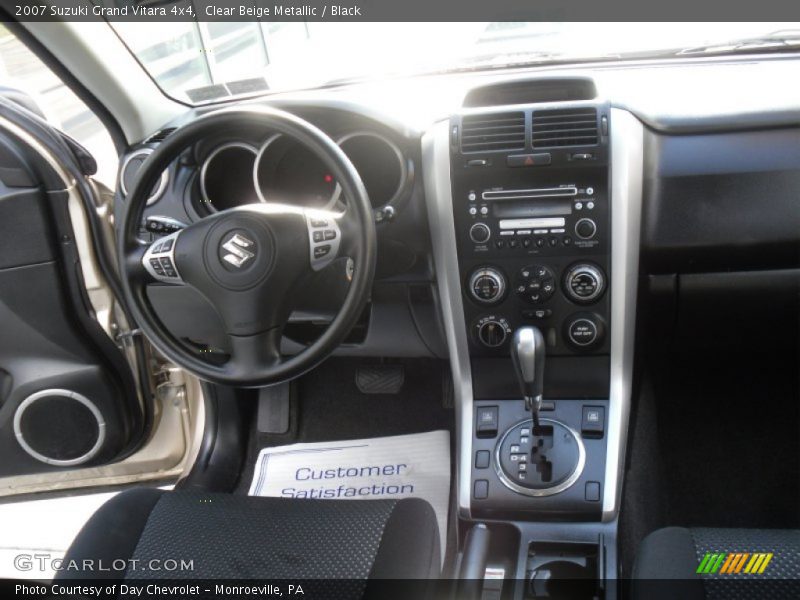 Clear Beige Metallic / Black 2007 Suzuki Grand Vitara 4x4