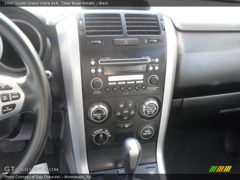 Clear Beige Metallic / Black 2007 Suzuki Grand Vitara 4x4