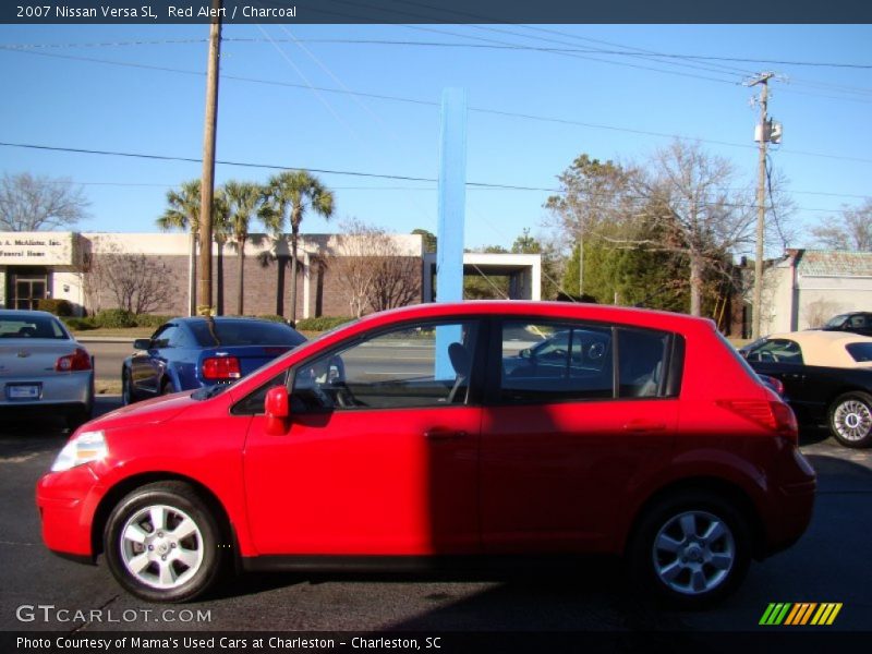 Red Alert / Charcoal 2007 Nissan Versa SL