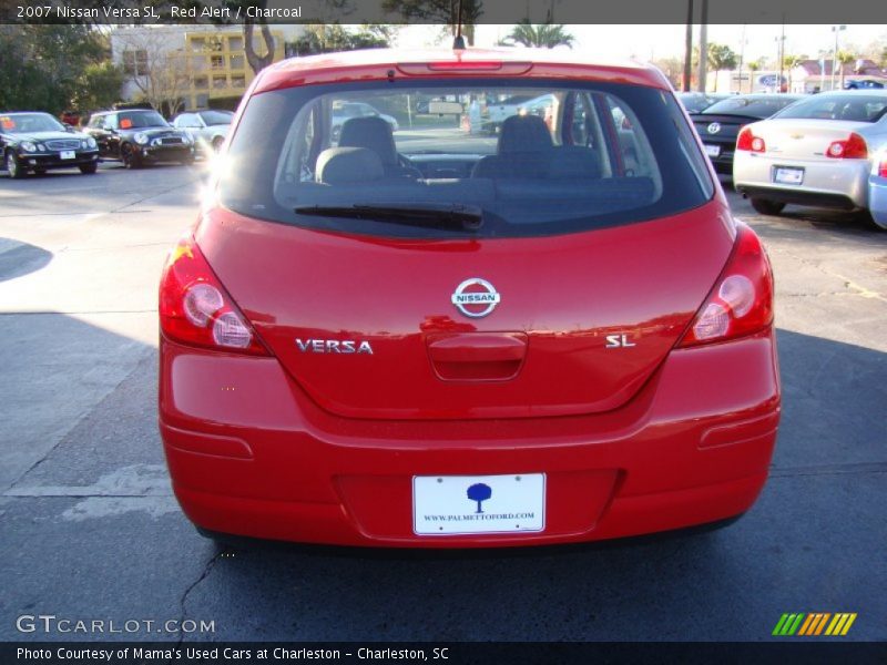 Red Alert / Charcoal 2007 Nissan Versa SL
