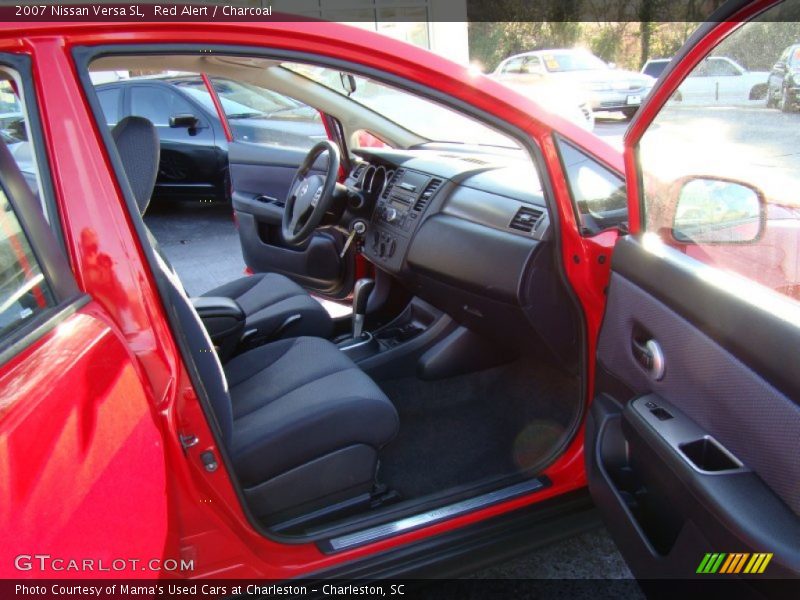 Red Alert / Charcoal 2007 Nissan Versa SL