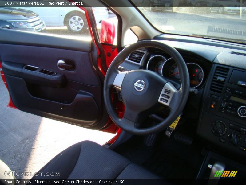 Red Alert / Charcoal 2007 Nissan Versa SL