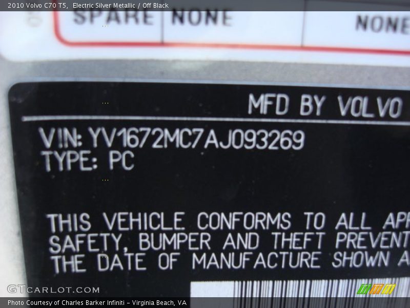 Electric Silver Metallic / Off Black 2010 Volvo C70 T5