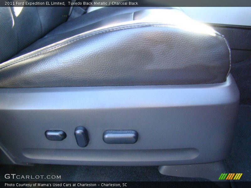 Tuxedo Black Metallic / Charcoal Black 2011 Ford Expedition EL Limited