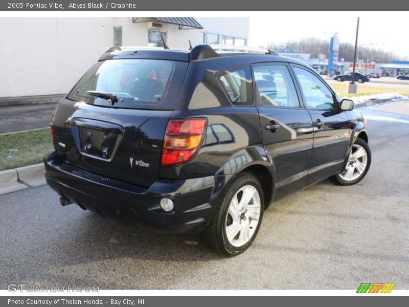 Abyss Black / Graphite 2005 Pontiac Vibe