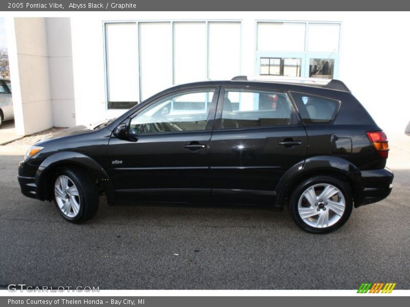 Abyss Black / Graphite 2005 Pontiac Vibe