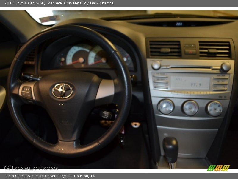 Magnetic Gray Metallic / Dark Charcoal 2011 Toyota Camry SE