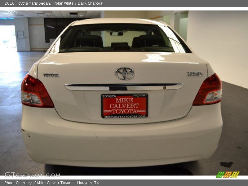 Polar White / Dark Charcoal 2010 Toyota Yaris Sedan