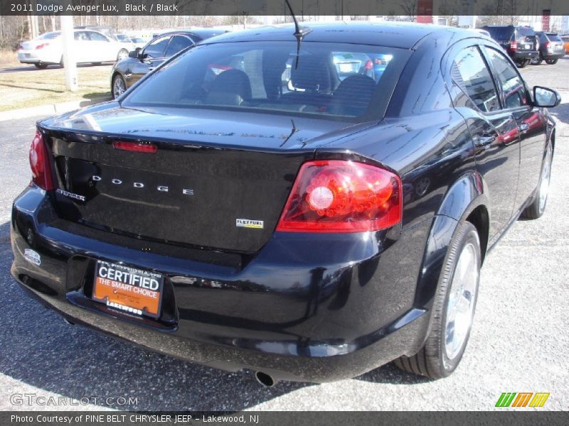 Black / Black 2011 Dodge Avenger Lux