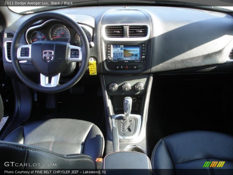 Black / Black 2011 Dodge Avenger Lux