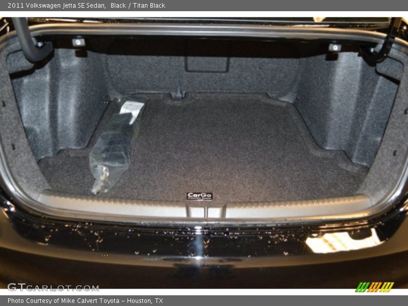 Black / Titan Black 2011 Volkswagen Jetta SE Sedan