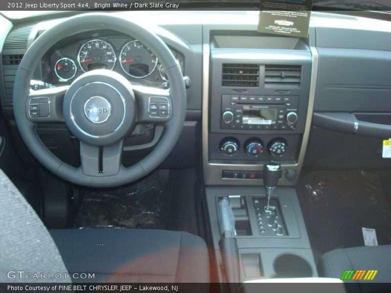 Bright White / Dark Slate Gray 2012 Jeep Liberty Sport 4x4