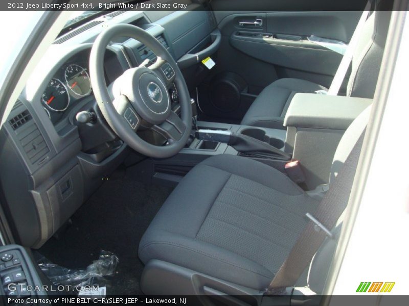 Bright White / Dark Slate Gray 2012 Jeep Liberty Sport 4x4