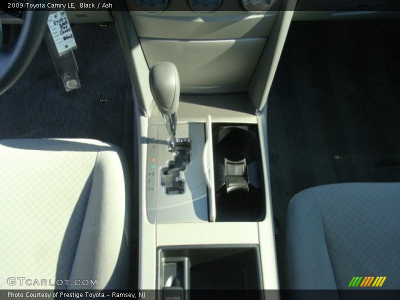 Black / Ash 2009 Toyota Camry LE