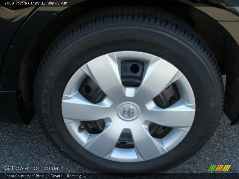 Black / Ash 2009 Toyota Camry LE