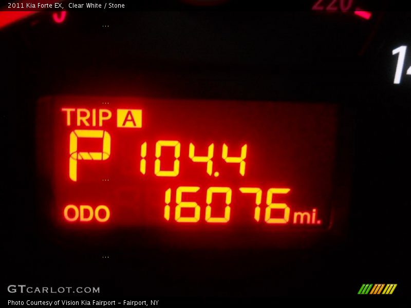 Clear White / Stone 2011 Kia Forte EX