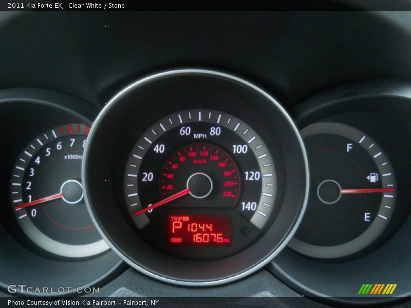 Clear White / Stone 2011 Kia Forte EX