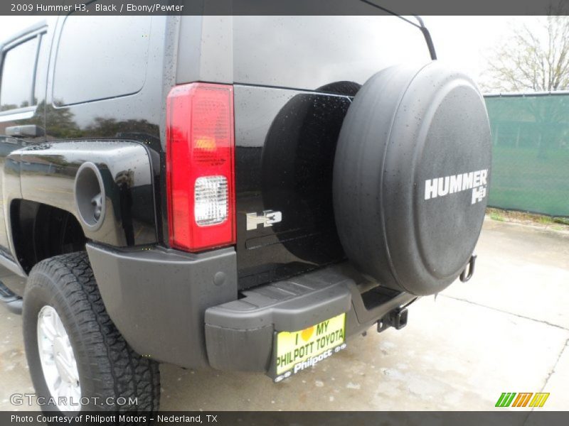 Black / Ebony/Pewter 2009 Hummer H3