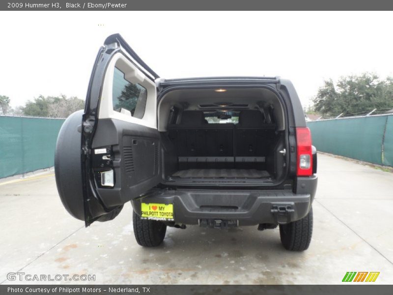 Black / Ebony/Pewter 2009 Hummer H3