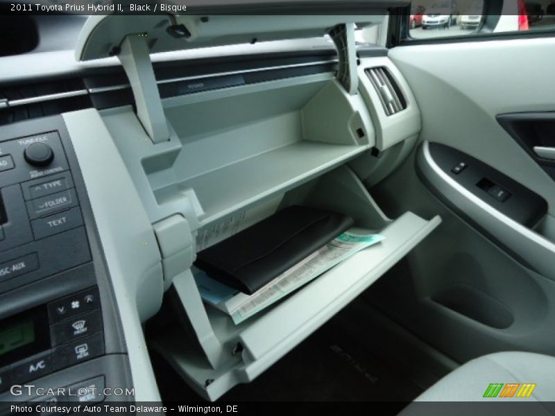 Black / Bisque 2011 Toyota Prius Hybrid II