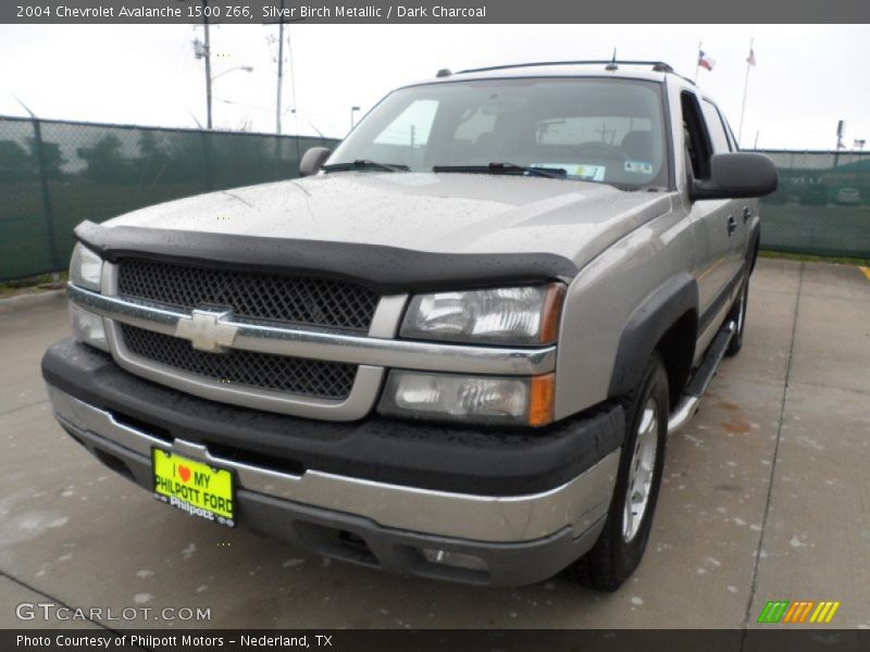 Silver Birch Metallic / Dark Charcoal 2004 Chevrolet Avalanche 1500 Z66