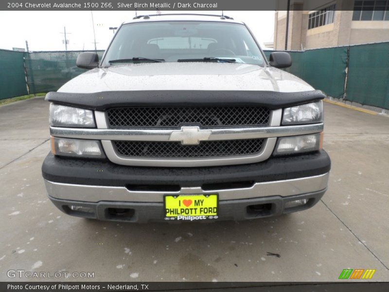 Silver Birch Metallic / Dark Charcoal 2004 Chevrolet Avalanche 1500 Z66