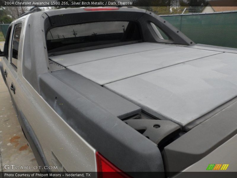 Silver Birch Metallic / Dark Charcoal 2004 Chevrolet Avalanche 1500 Z66
