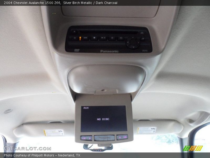 Silver Birch Metallic / Dark Charcoal 2004 Chevrolet Avalanche 1500 Z66