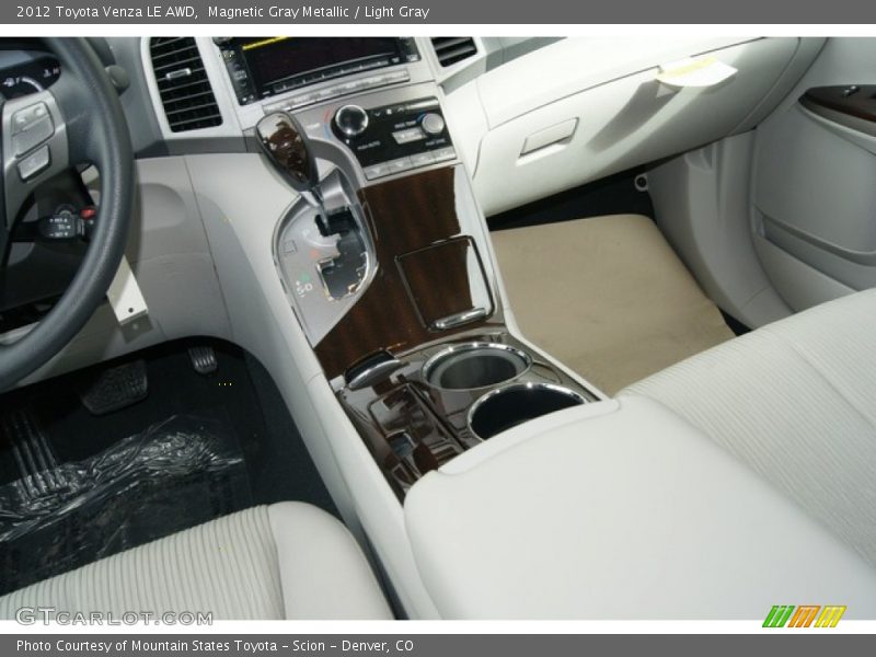 Magnetic Gray Metallic / Light Gray 2012 Toyota Venza LE AWD