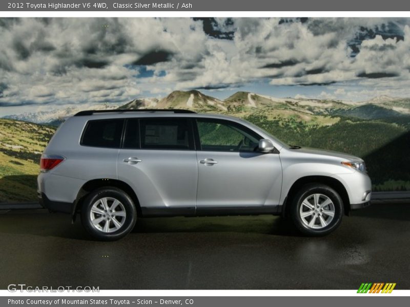 Classic Silver Metallic / Ash 2012 Toyota Highlander V6 4WD