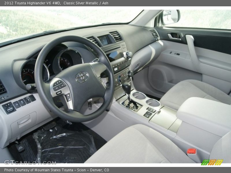 Classic Silver Metallic / Ash 2012 Toyota Highlander V6 4WD