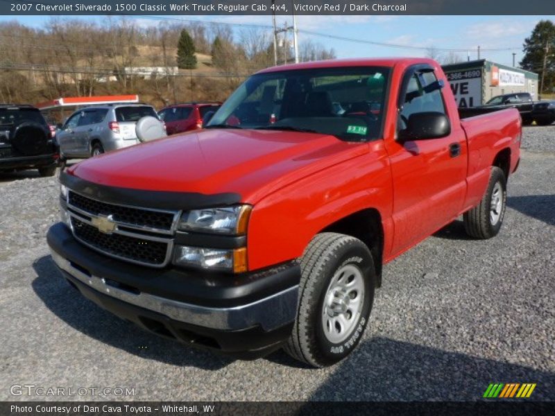 Victory Red / Dark Charcoal 2007 Chevrolet Silverado 1500 Classic Work Truck Regular Cab 4x4