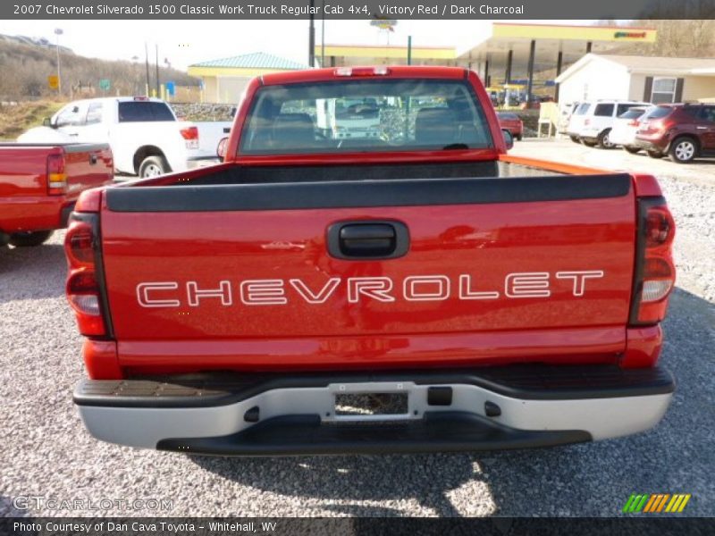 Victory Red / Dark Charcoal 2007 Chevrolet Silverado 1500 Classic Work Truck Regular Cab 4x4