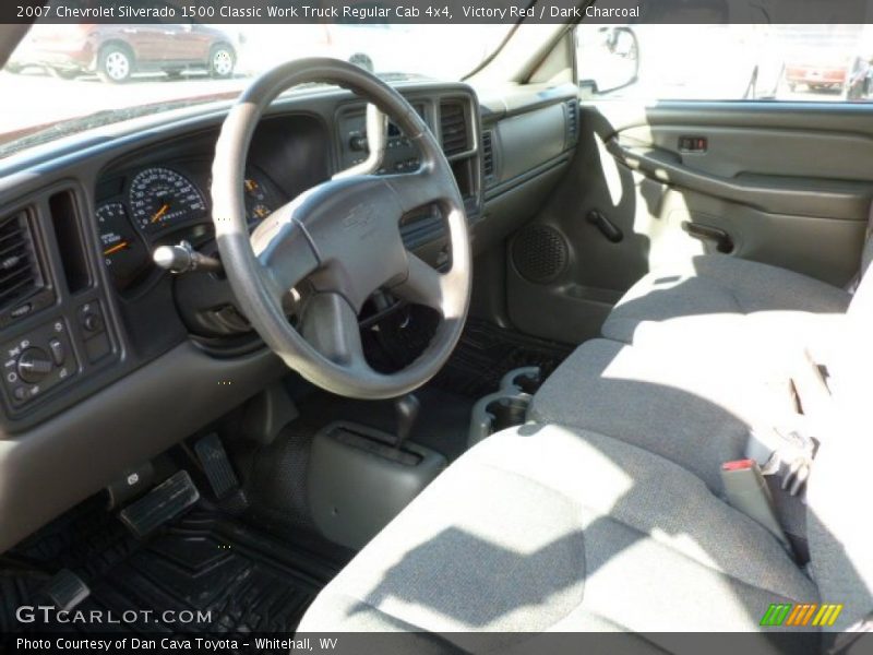 Victory Red / Dark Charcoal 2007 Chevrolet Silverado 1500 Classic Work Truck Regular Cab 4x4