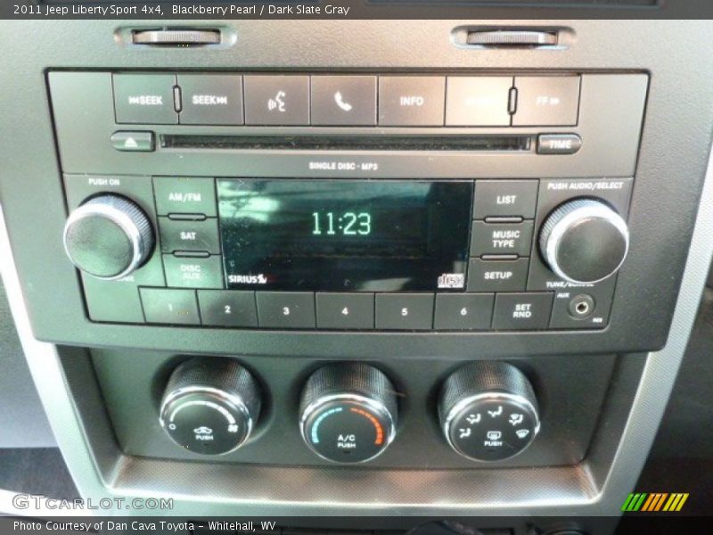 Blackberry Pearl / Dark Slate Gray 2011 Jeep Liberty Sport 4x4