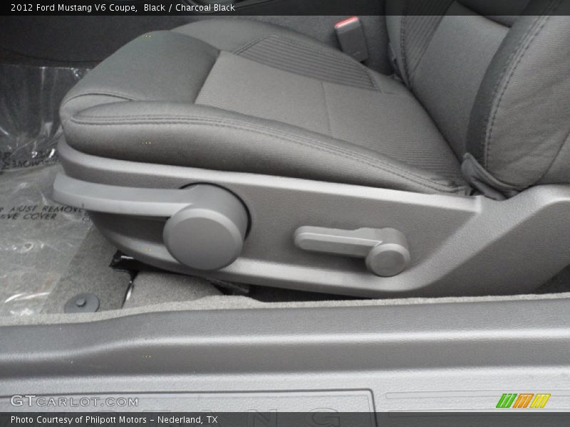 Black / Charcoal Black 2012 Ford Mustang V6 Coupe