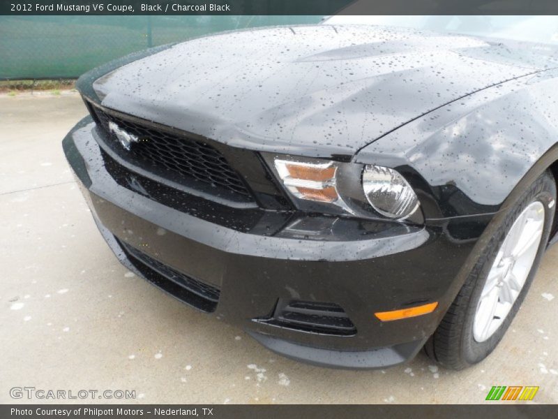 Black / Charcoal Black 2012 Ford Mustang V6 Coupe